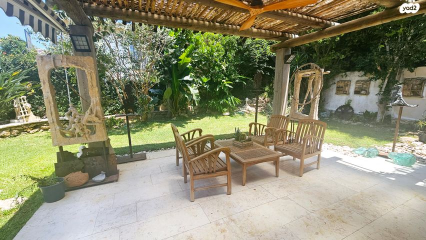 בית פרטי/ קוטג', נווה רום, רמת השרון