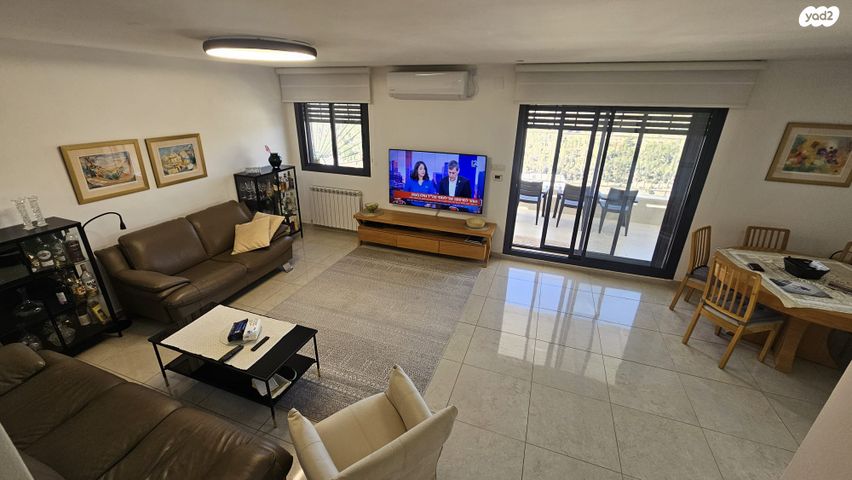 גג/ פנטהאוז, רפאל דה לה פרגולה, גילה, ירושלים