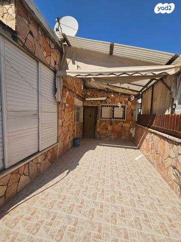 דירת גן, אהרון בן יוסף, שפרינצק, רמלה