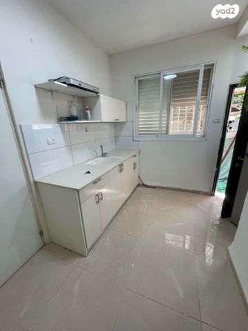 דירה, בר גיורא, חיפה