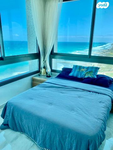 דירה, נוף הטיילת, נתניה