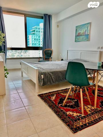 דירה, נוף הטיילת, נתניה