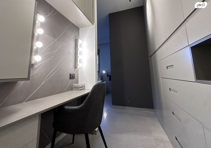 דירת גן, נווה זמר, רעננה