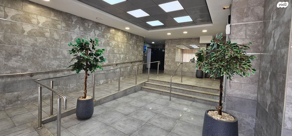 דירה, הנורית 5, הפרחים, קרית גת