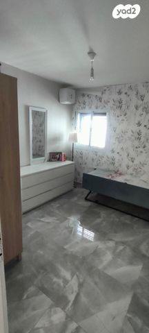 דירה, נווה שמיר רמת בית שמש ה-1, בית שמש