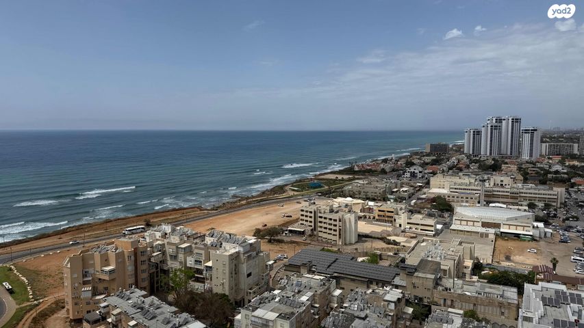 דירה, הרב הרצוג 8, צפון מערב מרכז העיר, נתניה