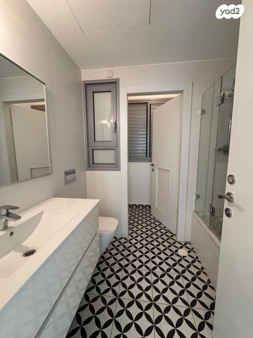 דירה, פרופ' יובל נאמן 11, תכנית ל', למד, תל אביב יפו