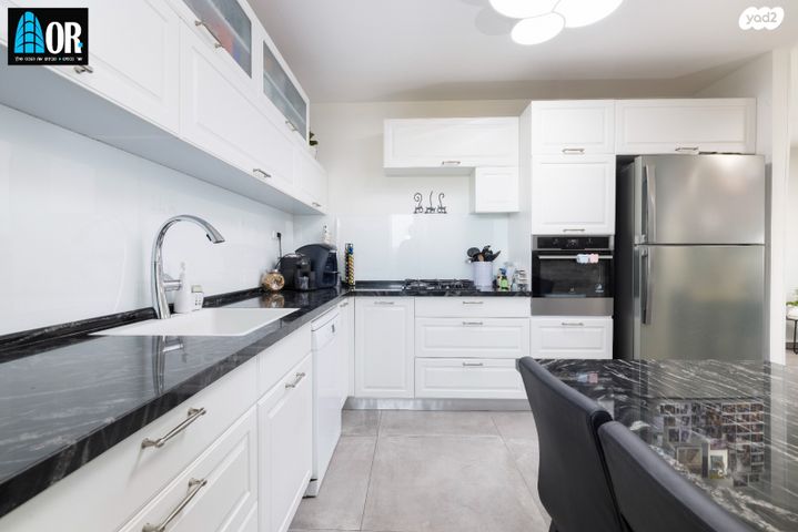 דירה, מירון אברמסון, קרית דוד, רחובות