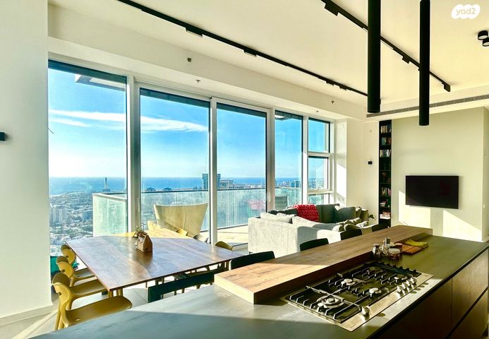 דירה, אריאל שרון 10, סיטי, גבעתיים