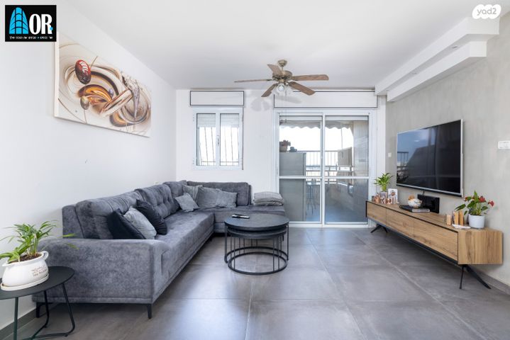 דירה, מירון אברמסון, קרית דוד, רחובות