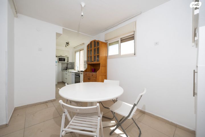 דירה, אדם 616, ארמון הנציב, תלפיות מזרח, ירושלים