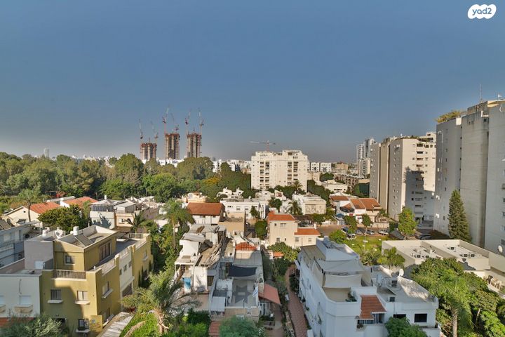 דירה, אלוף דן לנר 4, נווה אליעזר וכפר שלם מזרח, תל אביב יפו