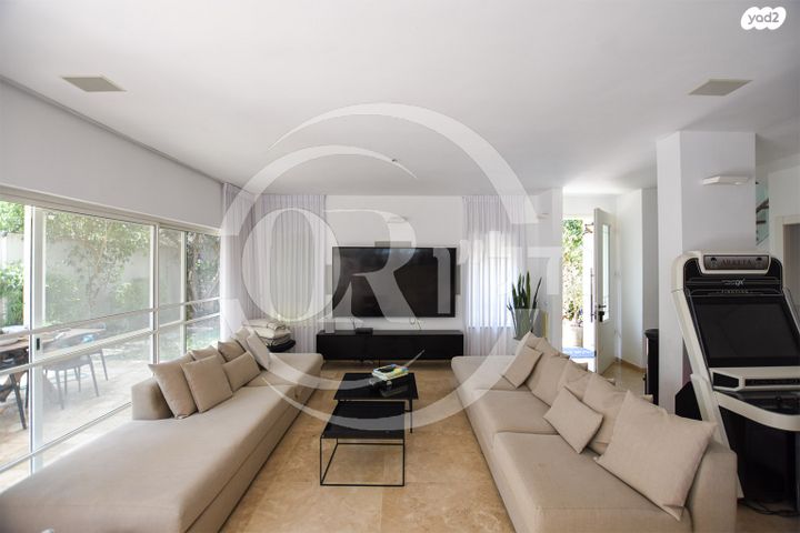 בית פרטי/ קוטג', קרית יערים, רמת השרון