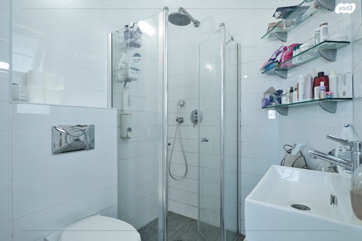 דירה, דוד רמז 11, גבעת הרמבם, גבעתיים