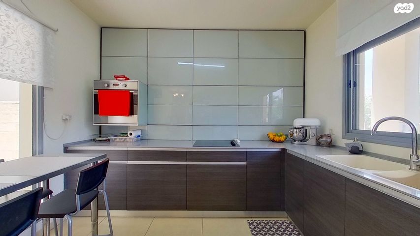 דו משפחתי, לאה אמנו, מוריה, מודיעין מכבים רעות