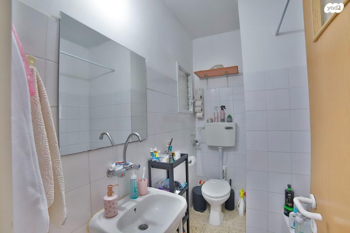 דירה, אלוף דן לנר 4, נווה אליעזר וכפר שלם מזרח, תל אביב יפו