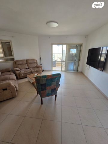 דירה, רמות הרכס, באר שבע