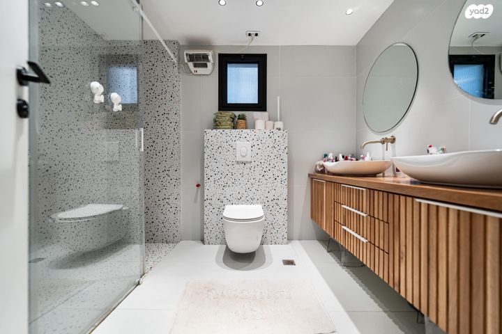 דירה, בן גוריון, לוד