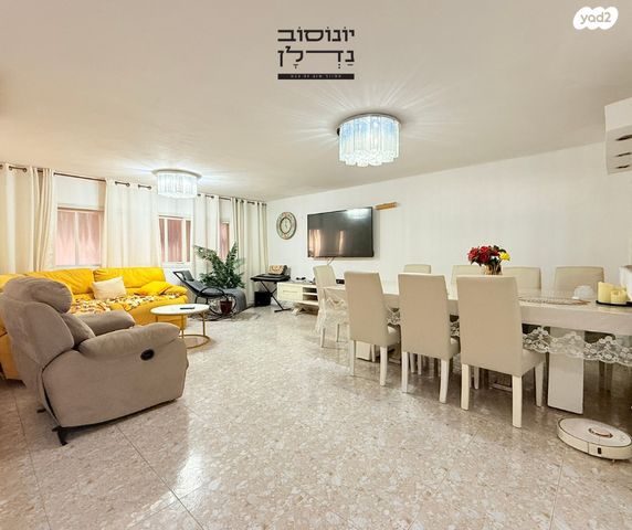 בית פרטי/ קוטג', המייסדים, קרית מלאכי