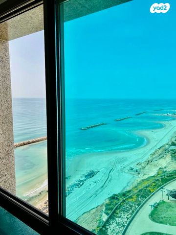 דירה, נוף הטיילת, נתניה