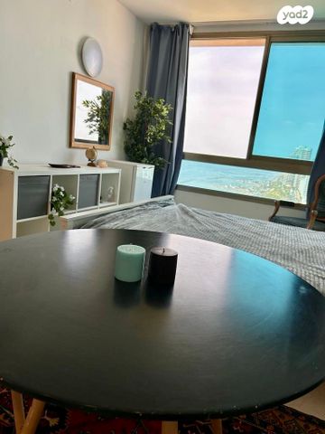 דירה, נוף הטיילת, נתניה