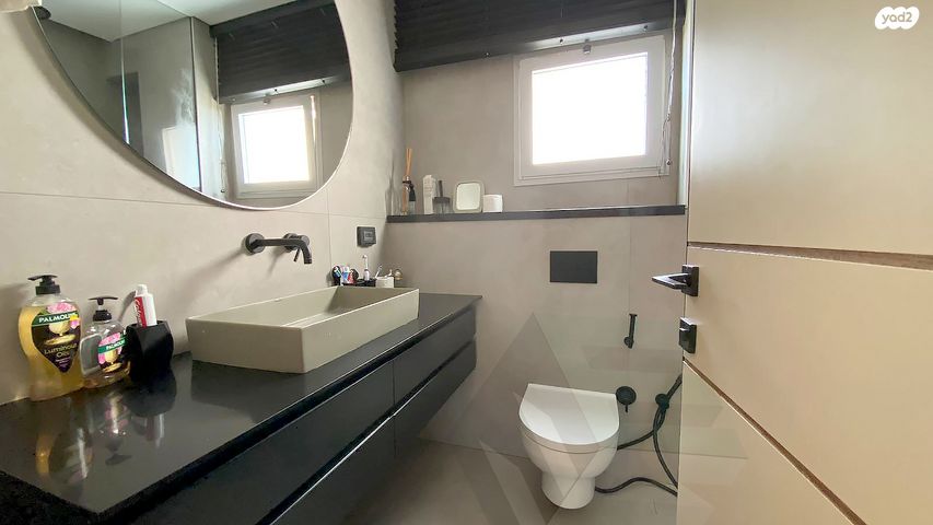 דירה, מיכאל נאמן, גלילות, תל אביב יפו