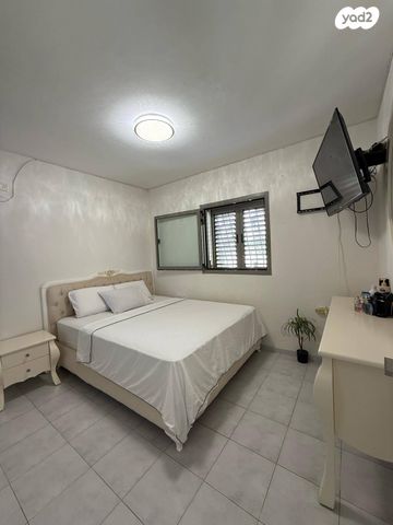 דירה, דרך האילנות, גדרה הצעירה, גדרה