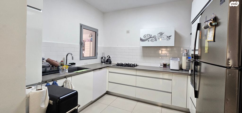 דירה, הנורית 5, הפרחים, קרית גת