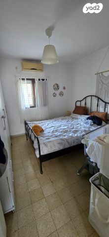 דירה, אשר ברש, תל אביב יפו