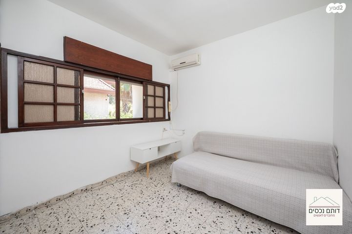 בית פרטי/ קוטג', הזית, פרדס חנה כרכור