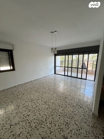 דירה, הערמונים, מרכז העיר, סביניה, הוותיקה, קרית ביאליק