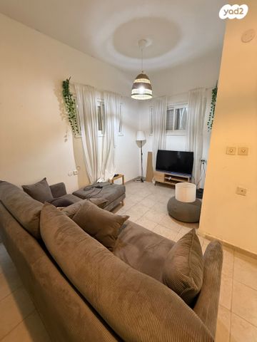 דירה, עמנואל הרומי 18, הצפון הישן - צפון, תל אביב יפו