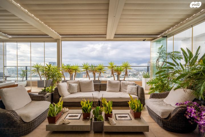 גג/ פנטהאוז, נווה גן, פתח תקווה