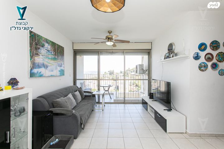 דירה, הלוטם, רמות יצחק, נשר