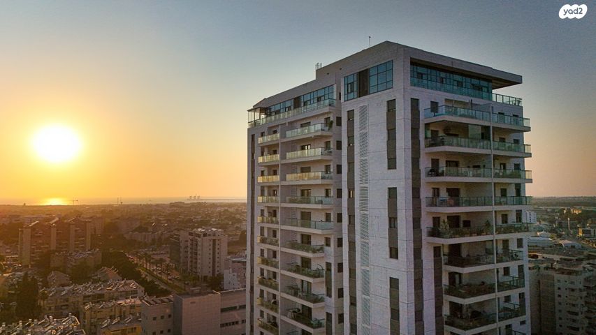 דירה, מלחמת ששת הימים 19, מרכז העיר, חדרה