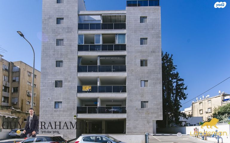 דירה, יוסף פפר, פתח תקווה