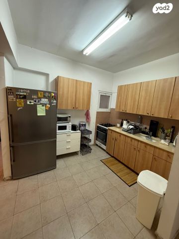 דירה, עמנואל הרומי 18, הצפון הישן - צפון, תל אביב יפו