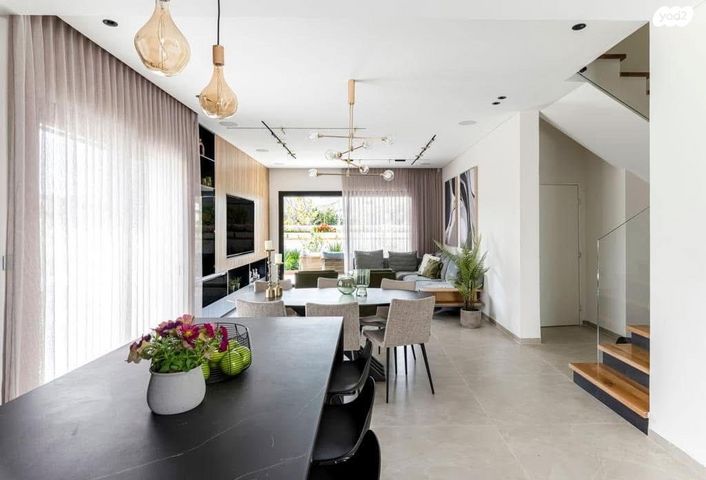 דו משפחתי, דרך השדות 1, השדות, עתלית