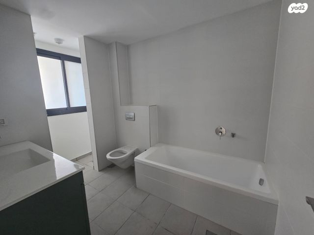 אמנון ליפקין שחק 6