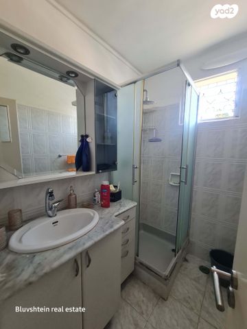 דירה, החלוץ, נהריה