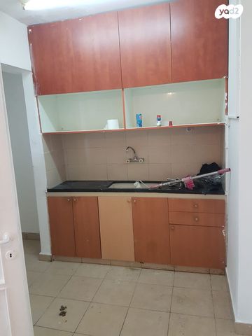 דירה, עומר, שכון עובדים, עפולה