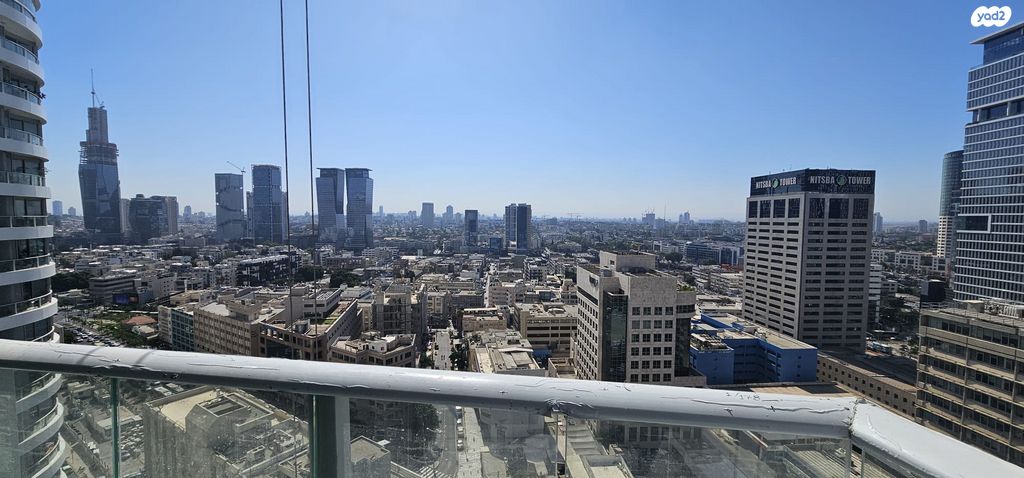 דירה, גרציאני יצחק 10, גני שרונה, קרית הממשלה, תל אביב יפו