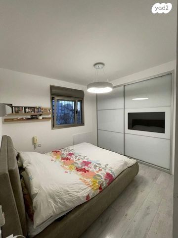 דירה, נעמי שמר, קרית אילון, חולון