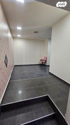 משרדים, שדרות הרצל 1, הקריה מע"ר, אשדוד