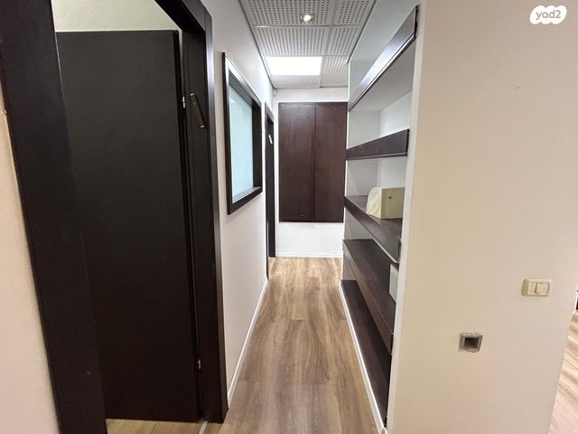 משרדים, ויצמן, מרכז, כפר סבא