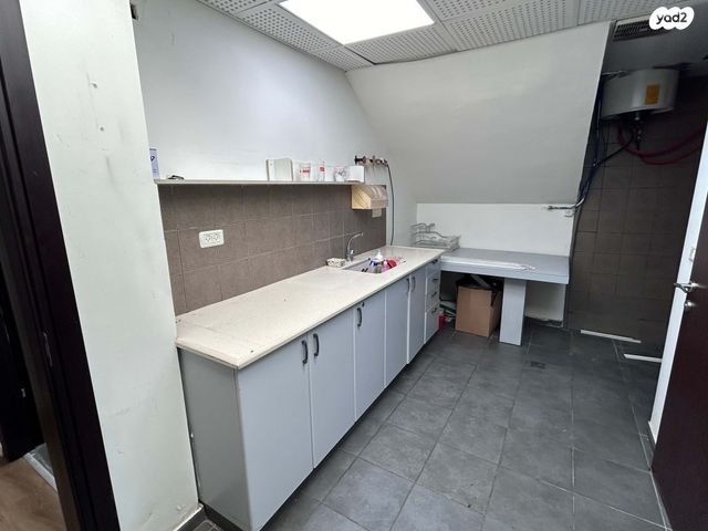 משרדים, ויצמן, מרכז, כפר סבא