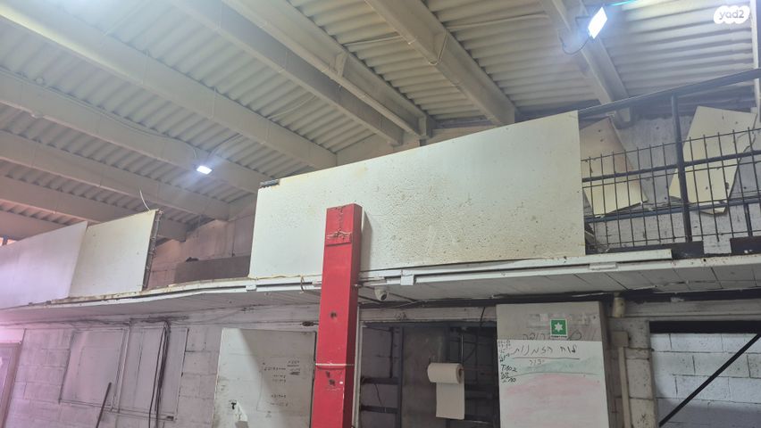 מבני תעשיה, קרית חלוצים, אשדוד