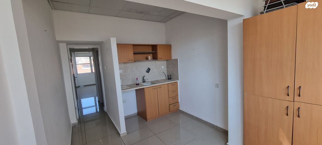 משרדים, שדרות המגינים, חיפה