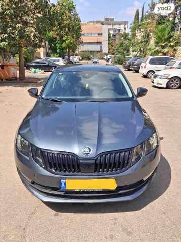 סקודה אוקטביה