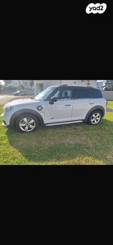 מודעת רכב מיני קאנטרימן